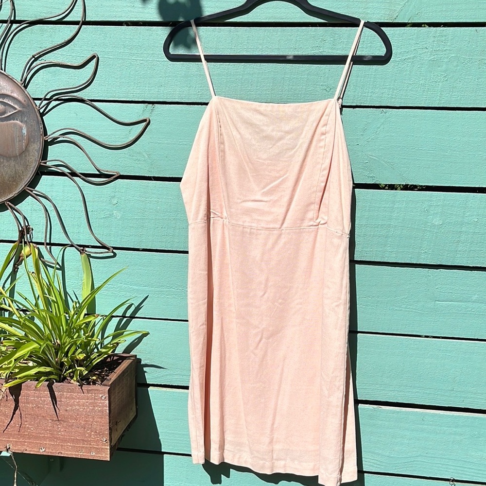 *NWT* Women’s GB Gianni Bini Soft Pale Pink Mini Dress (Size L)